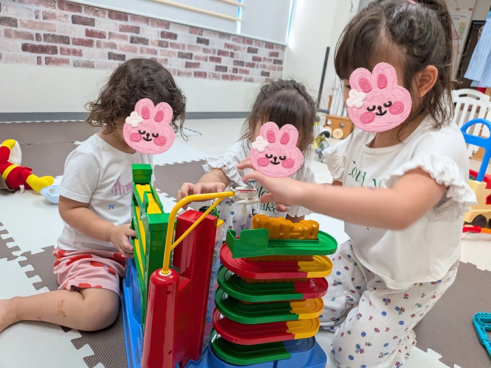 宮古島旅行中のお子さま♪ お友達と一緒に楽しく過ごしました
